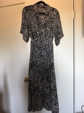 Zara Black and White Printed Tie-Waist Maxi Dress